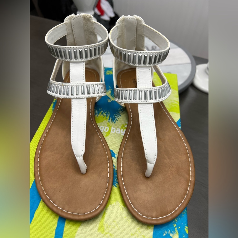 Montego Bay White Pardi sandals size 7